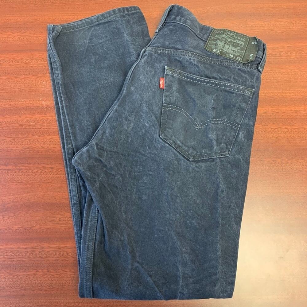 Vintage Acid Washed Men's 501 High-Rise Mom Jeans